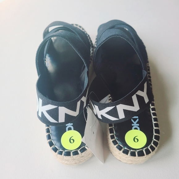 DKNY Black strappy Platform Espadrille Sandals Size 9 NWT - Picture 4 of 9